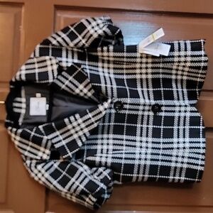Chaus-Blk/white textured plaid short sleeved top/ jkt Size 14 NWT.